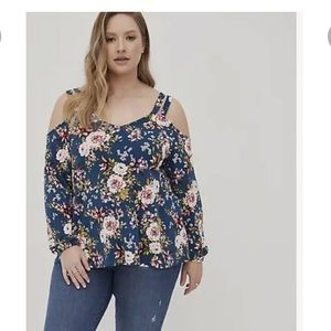 NWT Torrid Tops Strappy Cold Shoulder Top Crepe Floral Blue